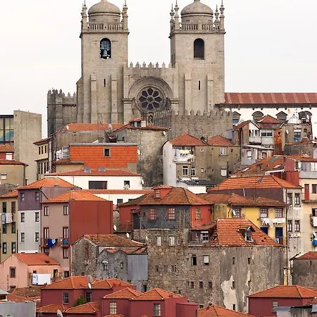 D. Joao Iv Apartamento *
